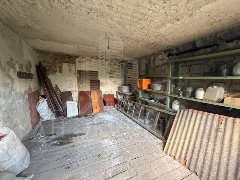 Фото Дом г. Стаханов (ул. Партизанская)