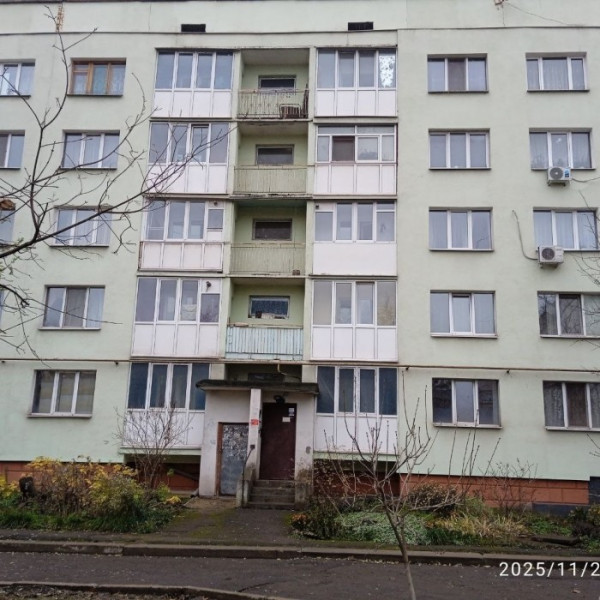 Фото № 6978 Продам 2х комн. квартиру в р-не СШ № 6