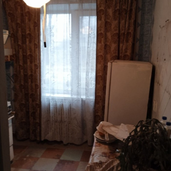 Фото № 6978 Продам 2х комн. квартиру в р-не СШ № 6