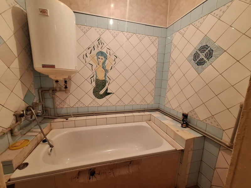 Фото Продаётся 2-комнатная квартира в городе Стаханов, ул. Б. Хмельницкого, д. 96