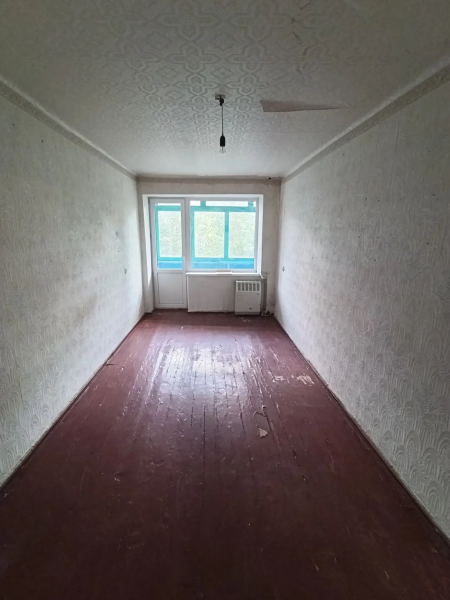 Фото Продаётся 1-комнатная квартира в городе Брянка, Микро 4, д. 13.