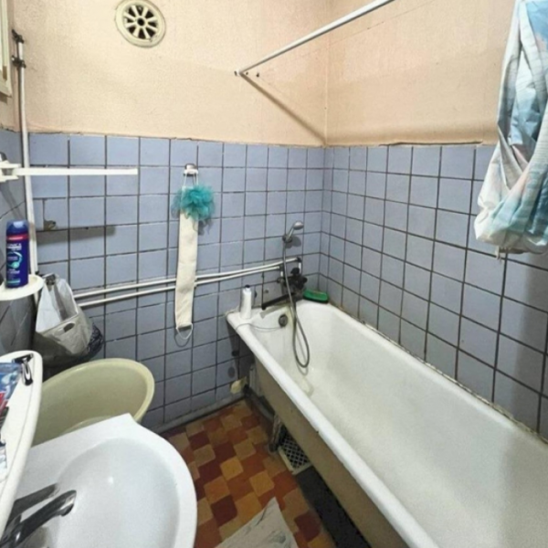 Фото Продам 2к квартиру на ЛНАУ