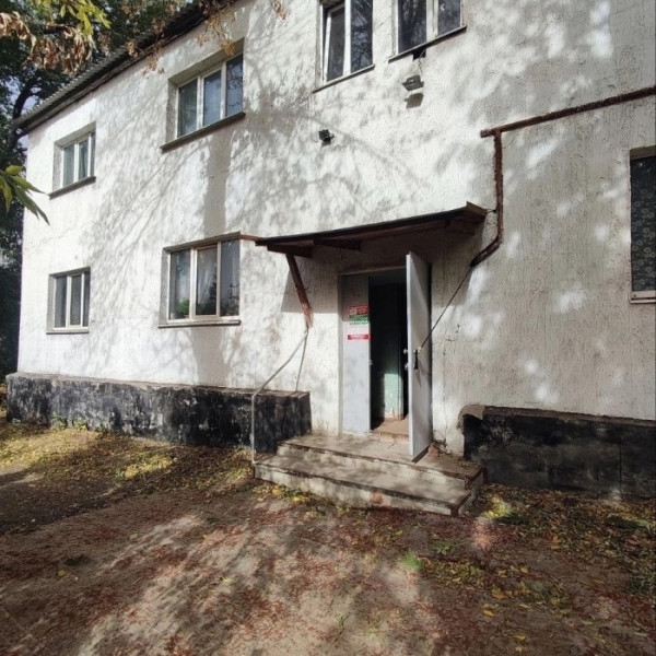 Продам 4-х комн квартиру в г Луганск Стандартный городок