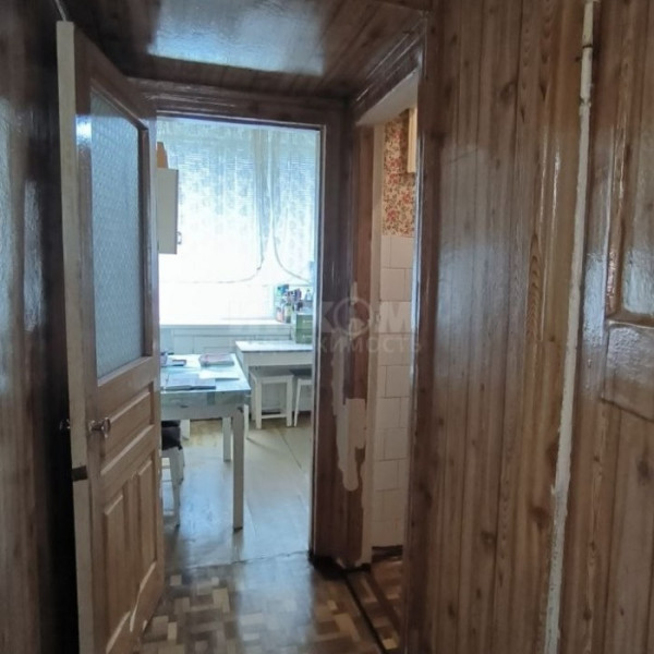 Фото Продам 2к остановка Динамо Центр Города