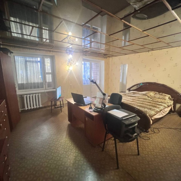 Фото Продам отличную 4х комнатную квартиру с нестандартной планировкой по ул. Градусова(Курская дуга)