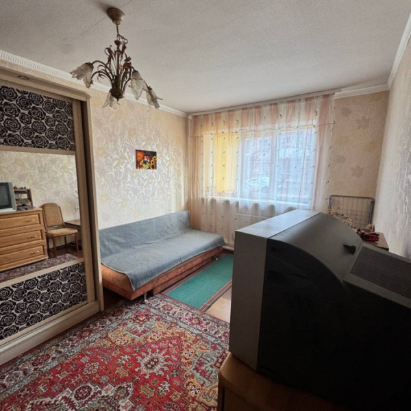 Фото Продам 1 комнатную квартиру в Станице Луганской, (кв Молодежный)