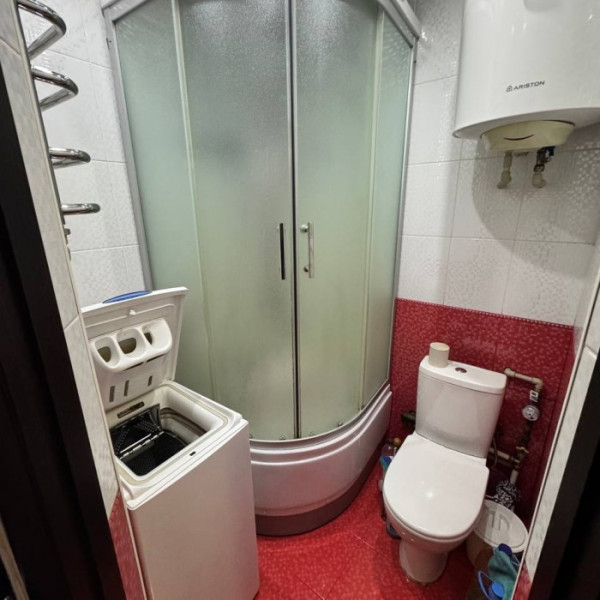 Фото Продам 1 комнатную квартиру в Станице Луганской, (кв Молодежный)