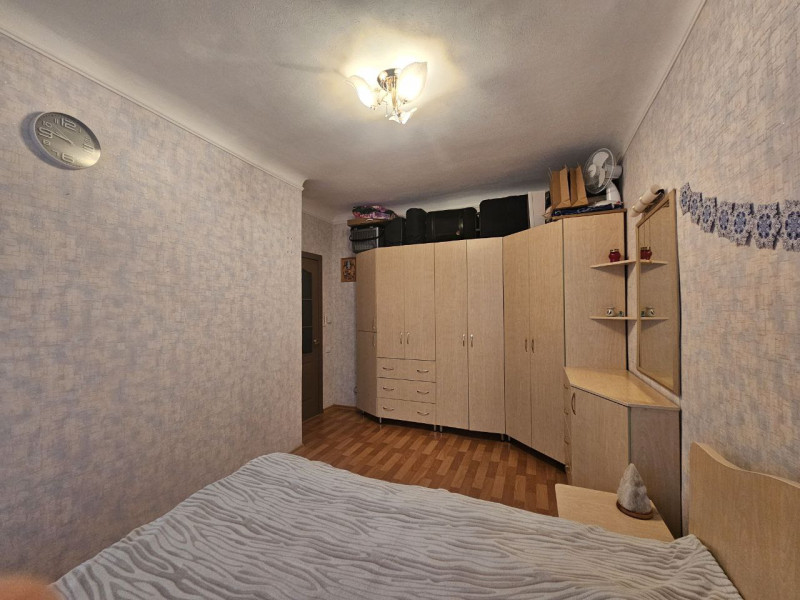 Фото Продаётся трёхкомнатная квартира, 57 м²