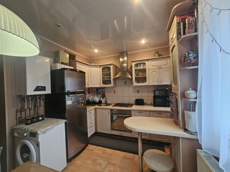 Фото Продаётся трёхкомнатная квартира, 57 м²