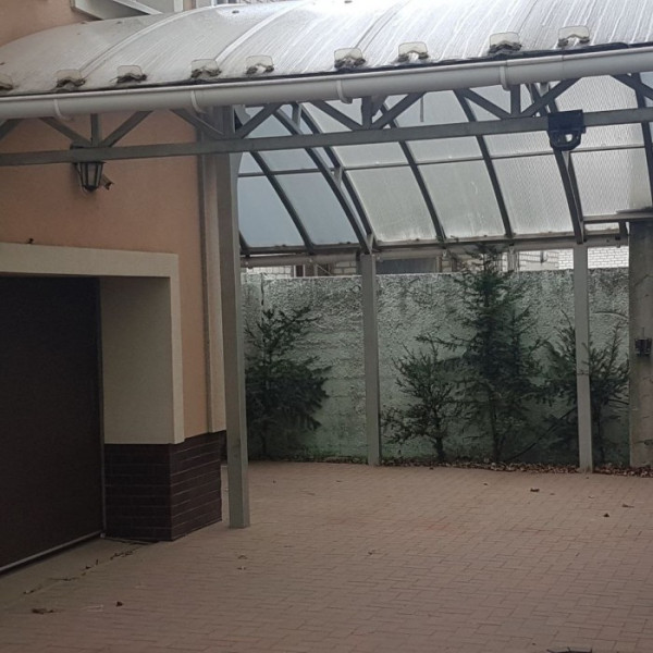 Фото Продам 2-х этажный дом в Станично-Луганском районе с. Макарово