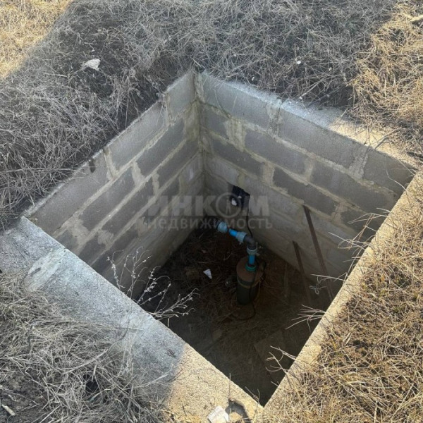 Фото Продам участок с коробкой на Вольном