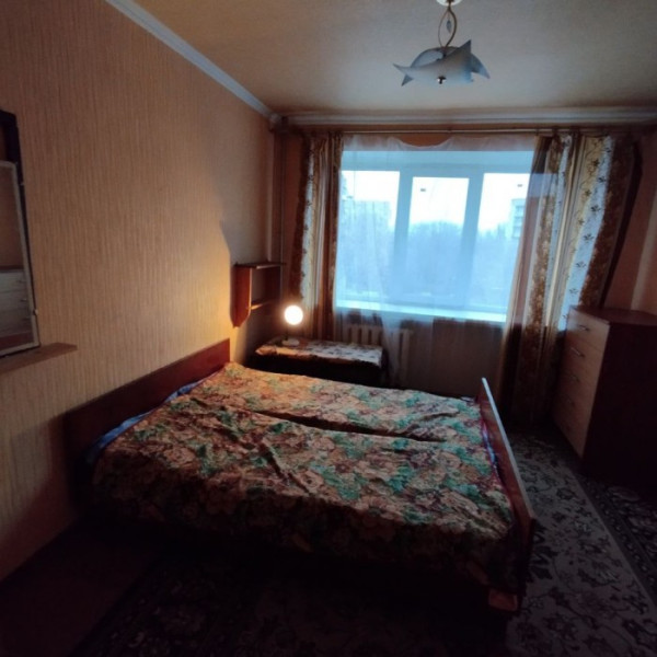 Продам полугостинку 2-х комнатную на кв. Восточный