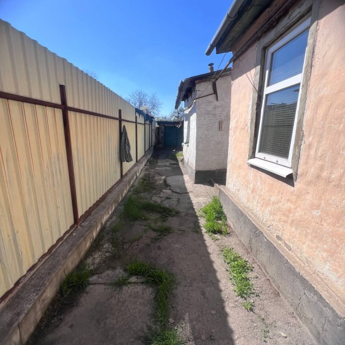 Фото Продам полдома р-н 3 километра