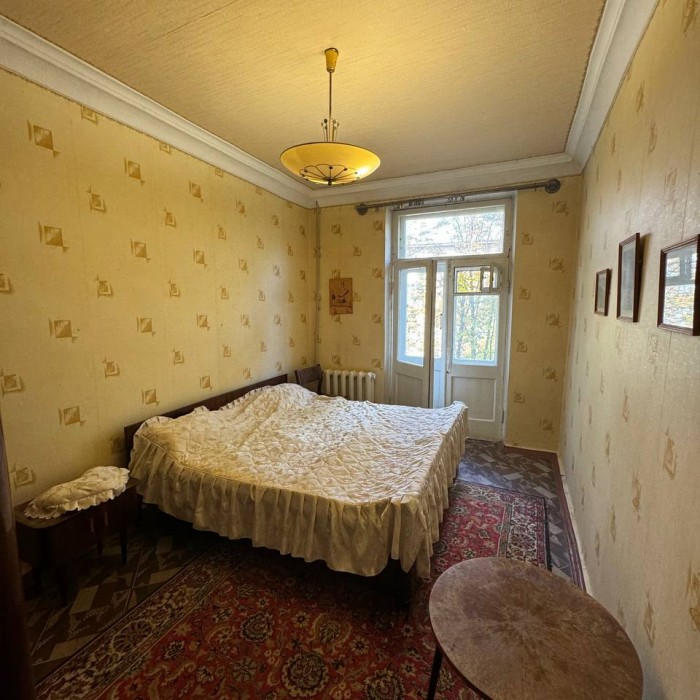 Фото Продам 2-х комнатную квартиру в самом центре г. Луганск, ул. 15-я Линия