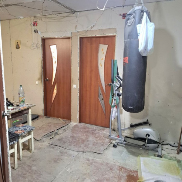 Фото Продам 2-ком квартиру в Луганске, Жовтневый р-н, Кв. 50 лет Октября