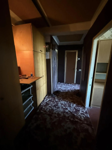 Фото Продаётся 3-комнатная квартира в городе Стаханов, ул. 60 лет Октября, д. 27.