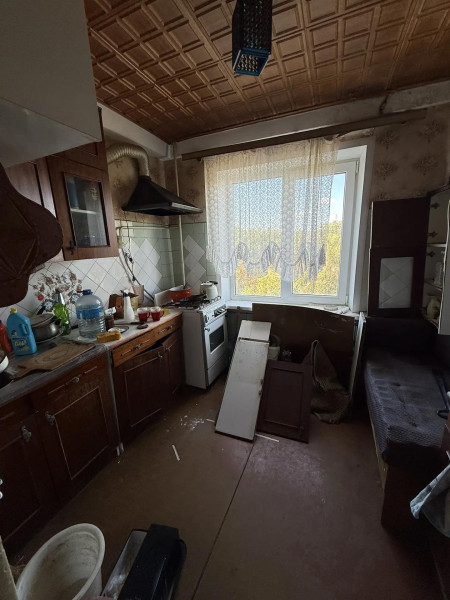 Фото Продаётся 3-комнатная квартира в городе Стаханов, ул. 60 лет Октября, д. 27.