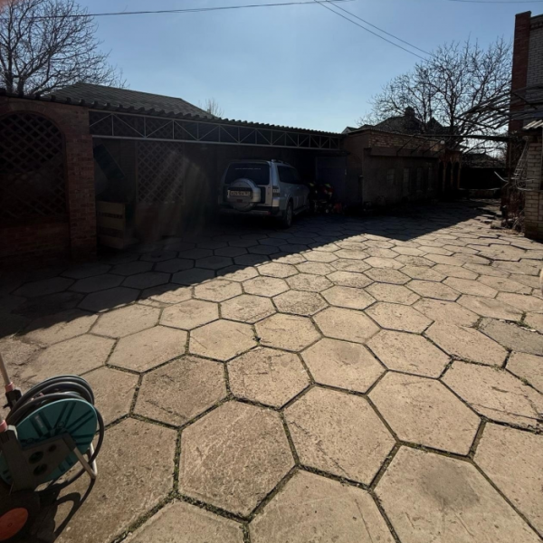 Фото Продам дом в самом центре города