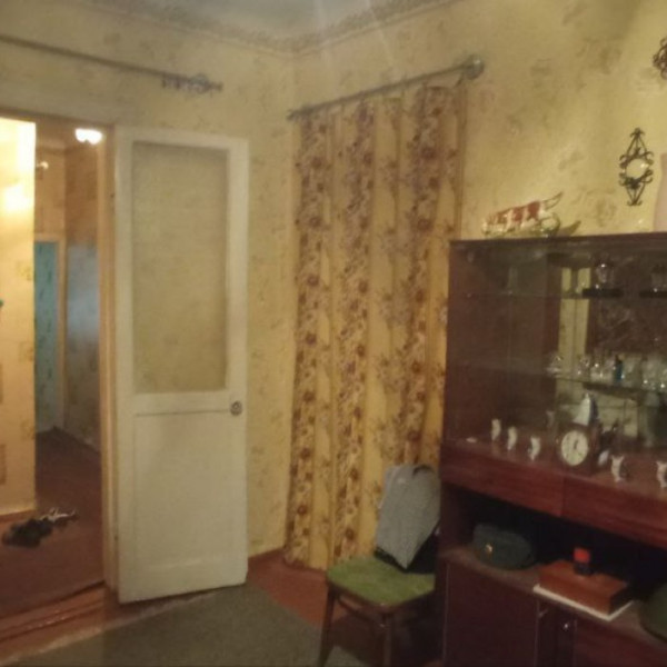 Фото Продам 2-х комнатную квартиру под ремонт, на Городке завода ОР