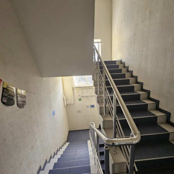 Фото Продам помещение 250м2 в самом центре города Луганск