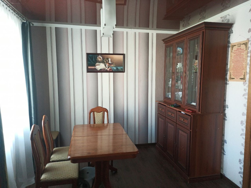 Фото Квартира г. Алчевск (ул. Ленина, д. 120)