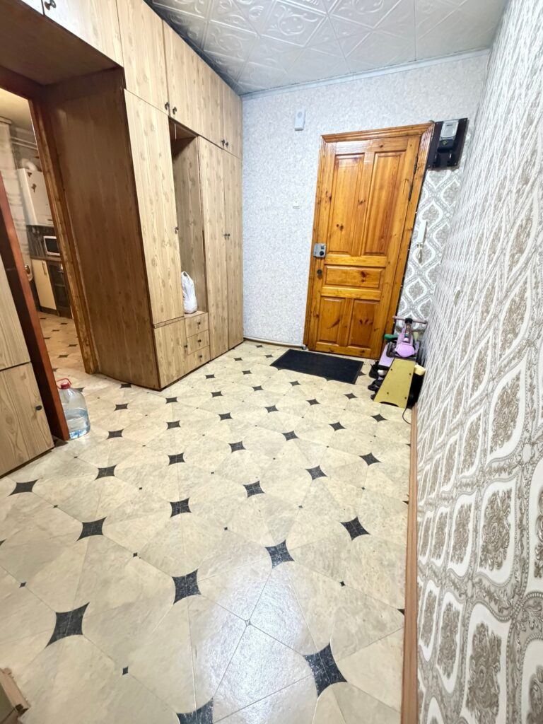 Фото № 1057 Продается 3-х комнатная квартира по ул. Тухачевского, р-н магазина«Матрешка».
