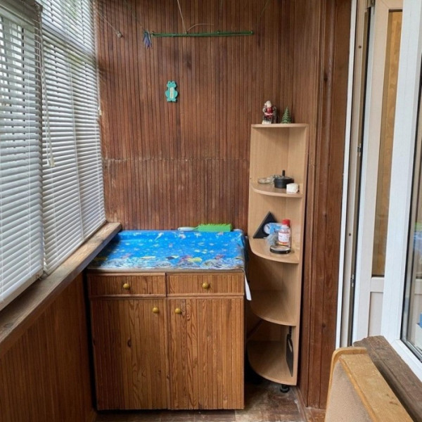 Фото Продам 2-х комн квартиру с АО в г Луганск кв Южный