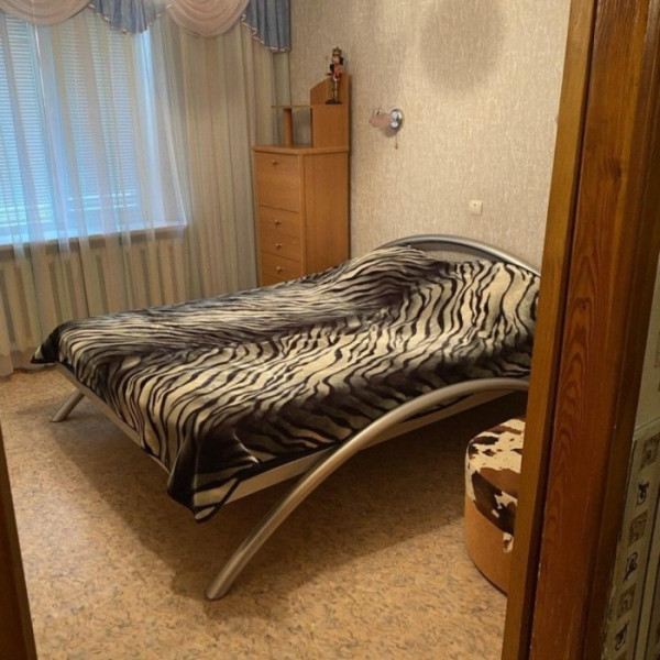 Фото Продам 2-х комн квартиру с АО в г Луганск кв Южный