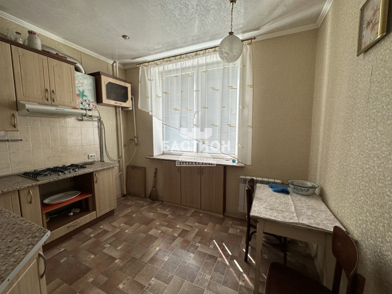 3-х комнатная квартира, ул. Чапаева 45А, ID: 2208299