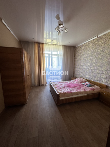 Фото 3-х комнатная квартира, ул. Чапаева 45А, ID: 2208299