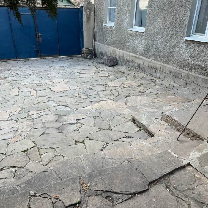 Фото Продам дом по улице Коммунарская (район кож. завода и магазина "Шериф")