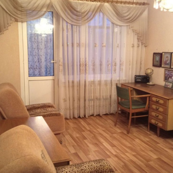 № 6704 Продам 2х комн. квартиру в р-не СШ № 9