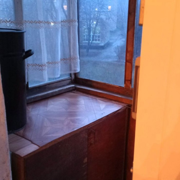 Фото № 6704 Продам 2х комн. квартиру в р-не СШ № 9