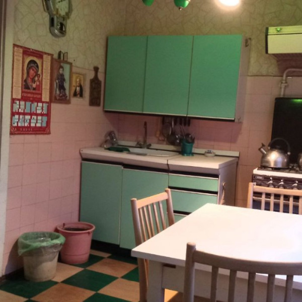 Фото № 6704 Продам 2х комн. квартиру в р-не СШ № 9