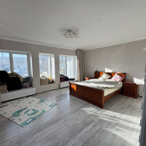 Продам дом рн 33 школы 124м2 ремонт