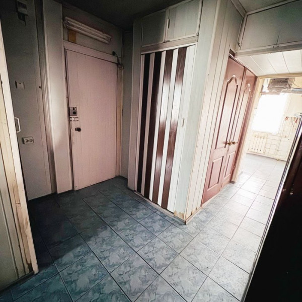 Фото Продам 3- х комнатную квартиру на кв. Комарова