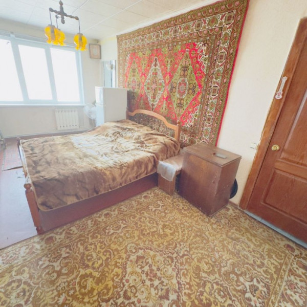 Фото Продам 3- х комнатную квартиру на кв. Комарова