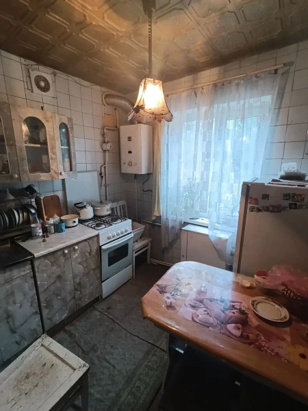 Продаётся 2-комнатная квартира в городе Брянка, Микро, д. 6.