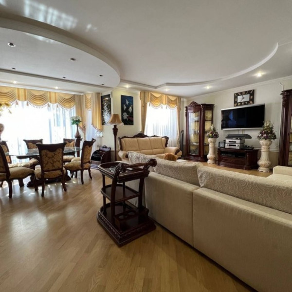 Фото Продам Дом 740м2 ул. Веденина