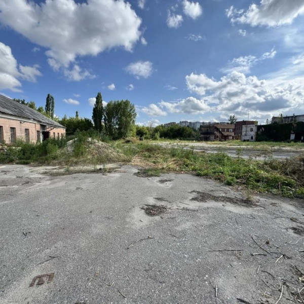Фото Помещение 556. 50м2 завод Ленина Центр города