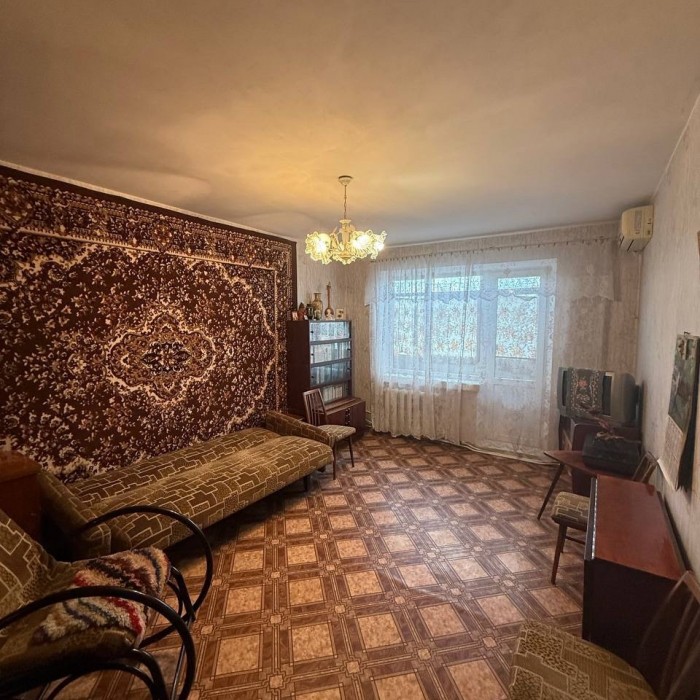 Фото Продам 2-х комн квартиру с АО в г Луганск кв Сазонова
