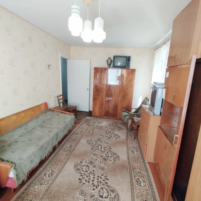 Фото Продам 3-х комнатную квартиру на кв. Волкова.