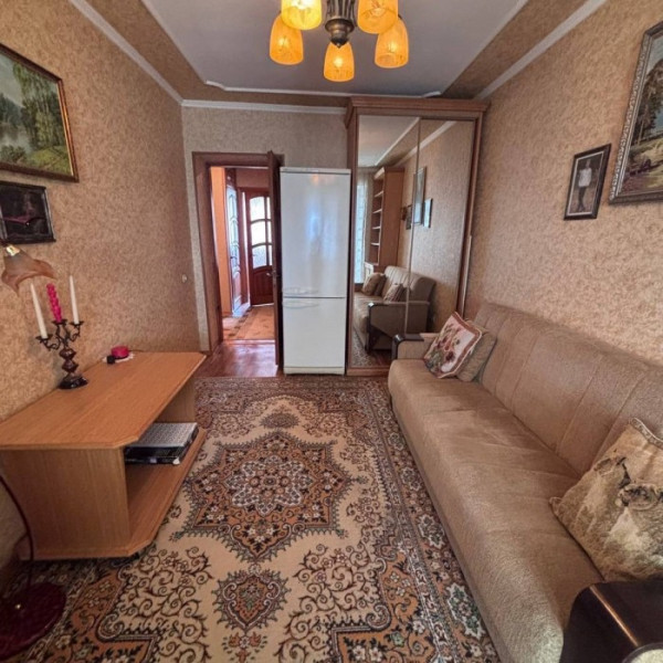 Продам 3-х комн квартиру с АО в г Луганск ул Андрея Линева