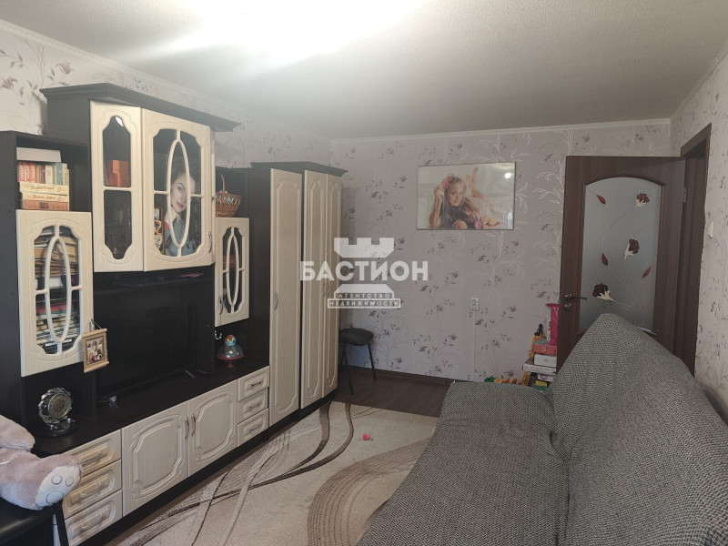2-комнатная квартира, поселок городского типа Юбилейное, Садовая улица, 5 ID:1917391
