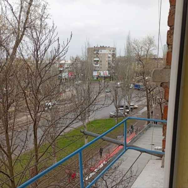 Фото Продам малосемейку на кВ. Жукова