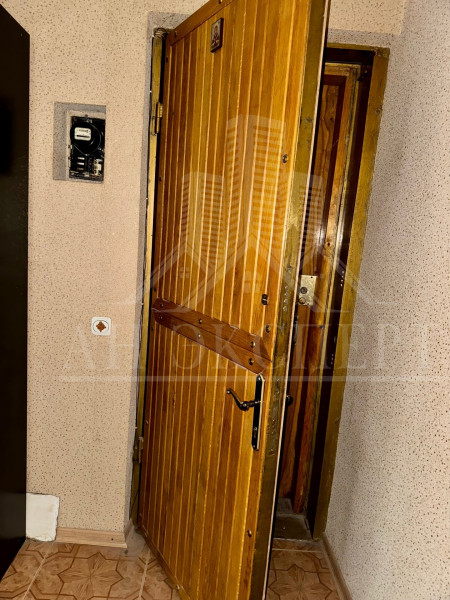 Фото Квартира г. Стаханов (ул. Ленинградская, д. 9)