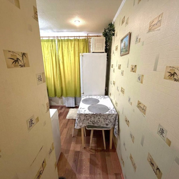 Фото Продам 1-комн квартиру на кв Волкова г. Луганск