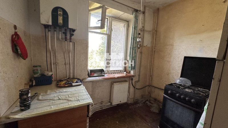 Фото Продаётся трёхкомнатная квартира, 54,9 м²