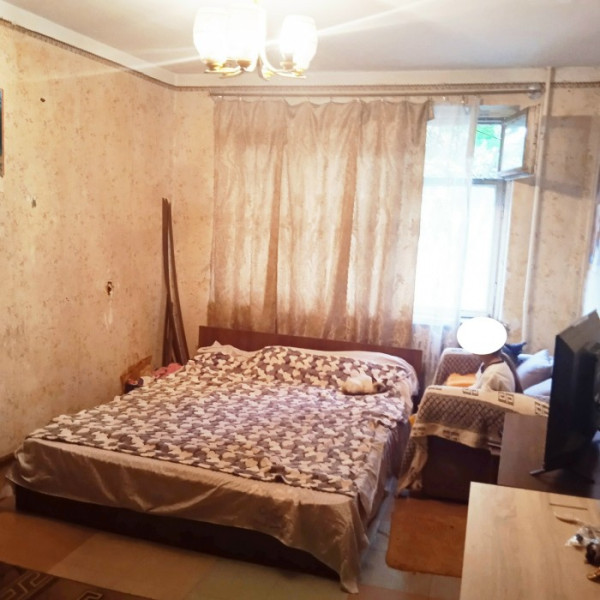 Фото № 6729 Продам 2х комн. квартиру в р-не СШ № 6