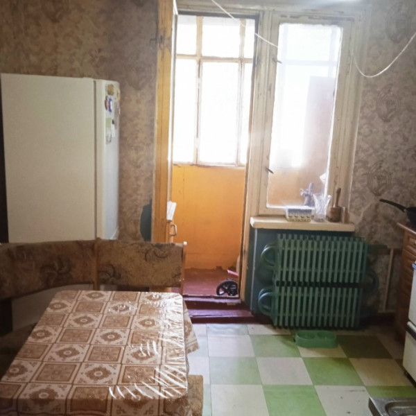 № 6729 Продам 2х комн. квартиру в р-не СШ № 6